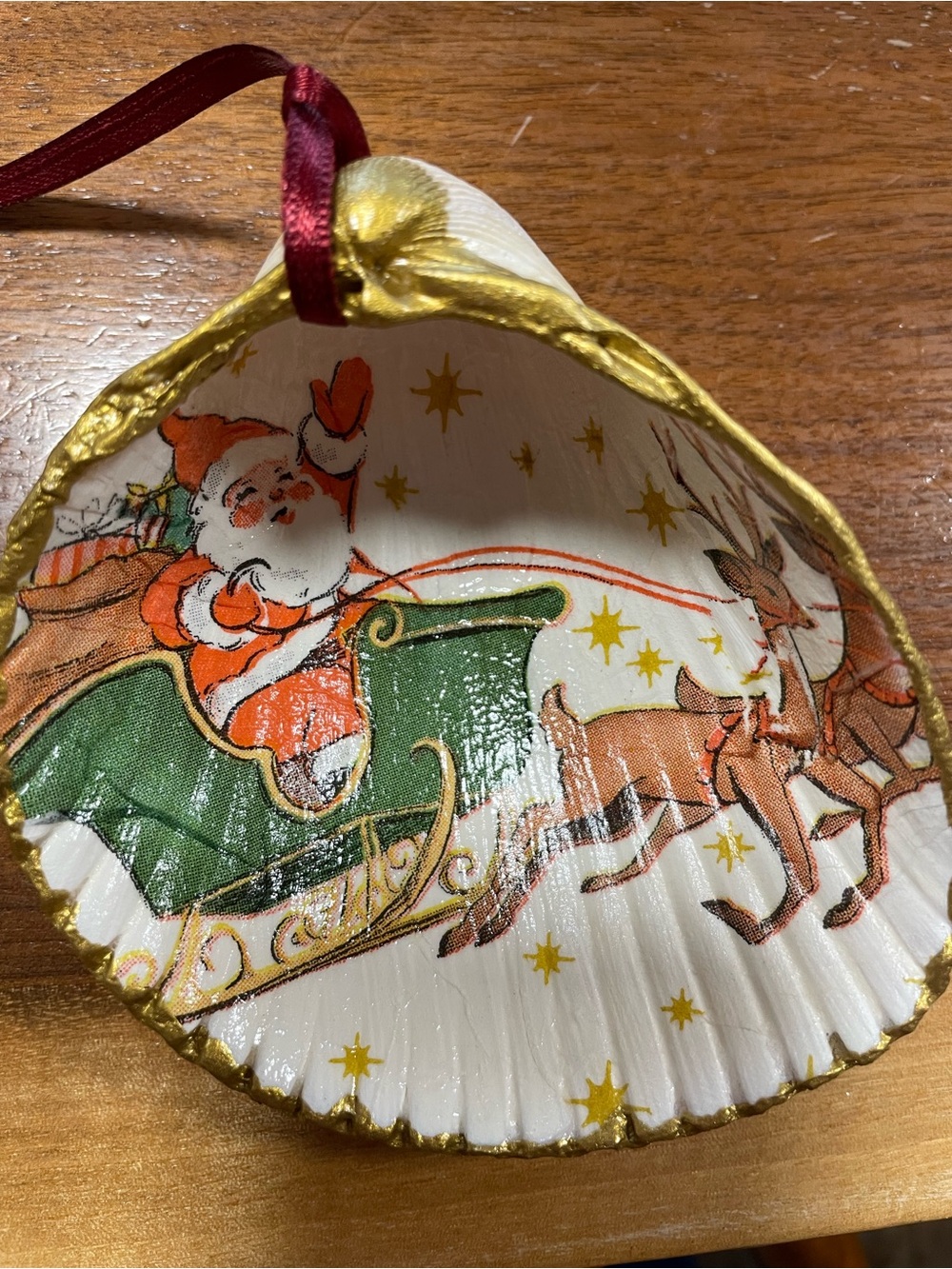 Handcrafted Shell Christmas Ornament with Santa and Sleigh decoupage design 🎅🏻
